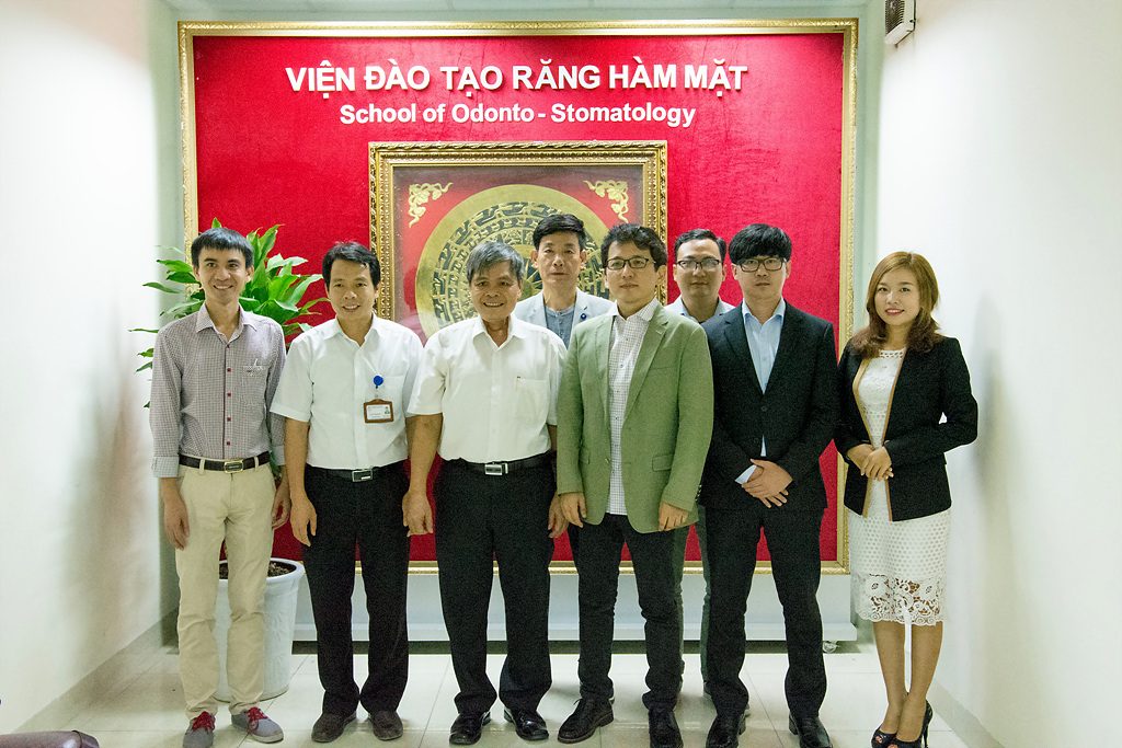 20160921_hanoi_02_hanoimedialuniversity_0001