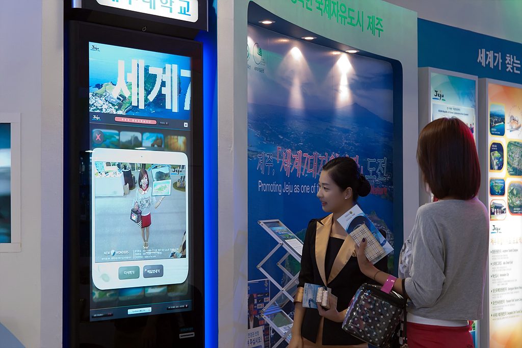 crw_0232_lr22_3072-x-2048